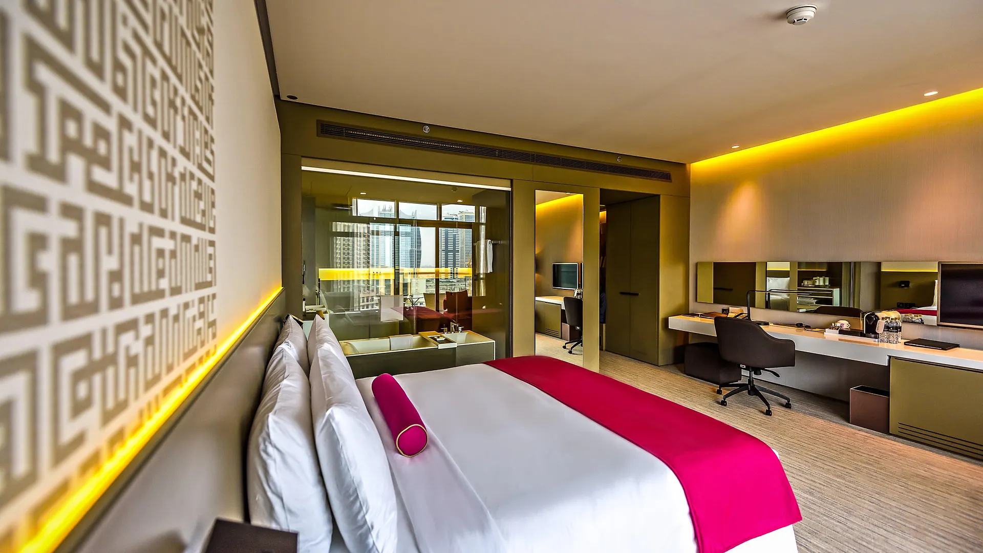 Intercontinental Dubai Marina By Ihg Hotel