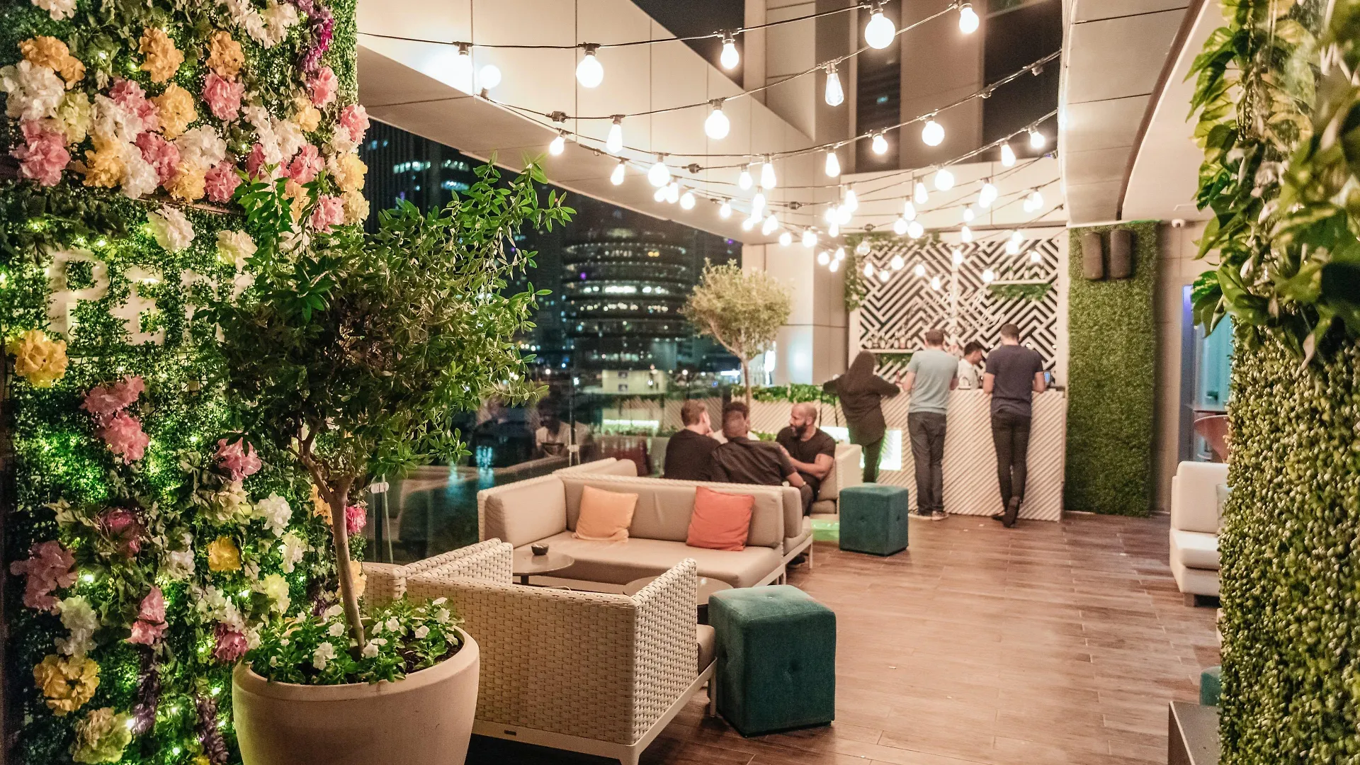 Intercontinental Dubai Marina By Ihg Hotel