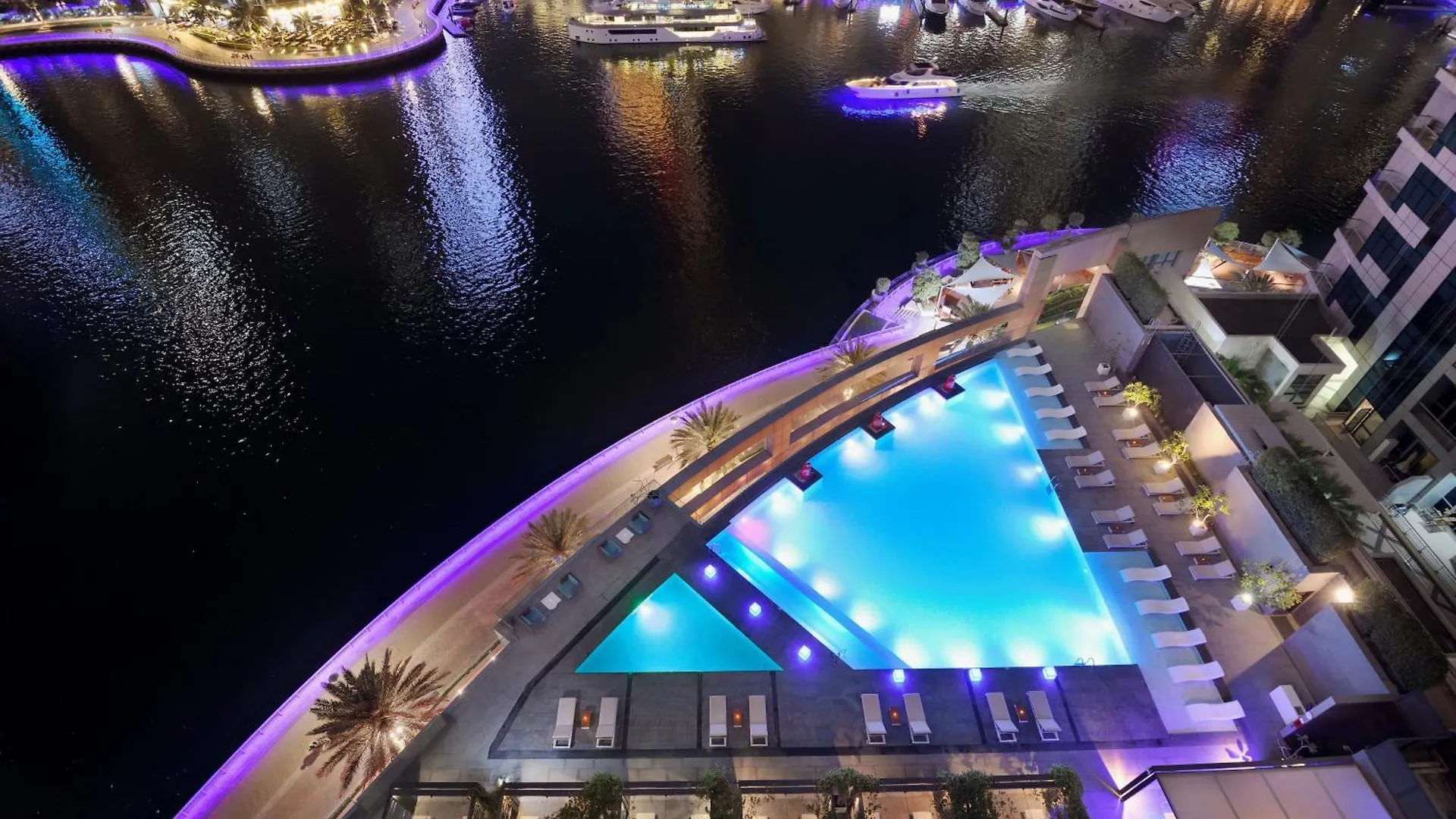 Intercontinental Dubai Marina By Ihg Hotel