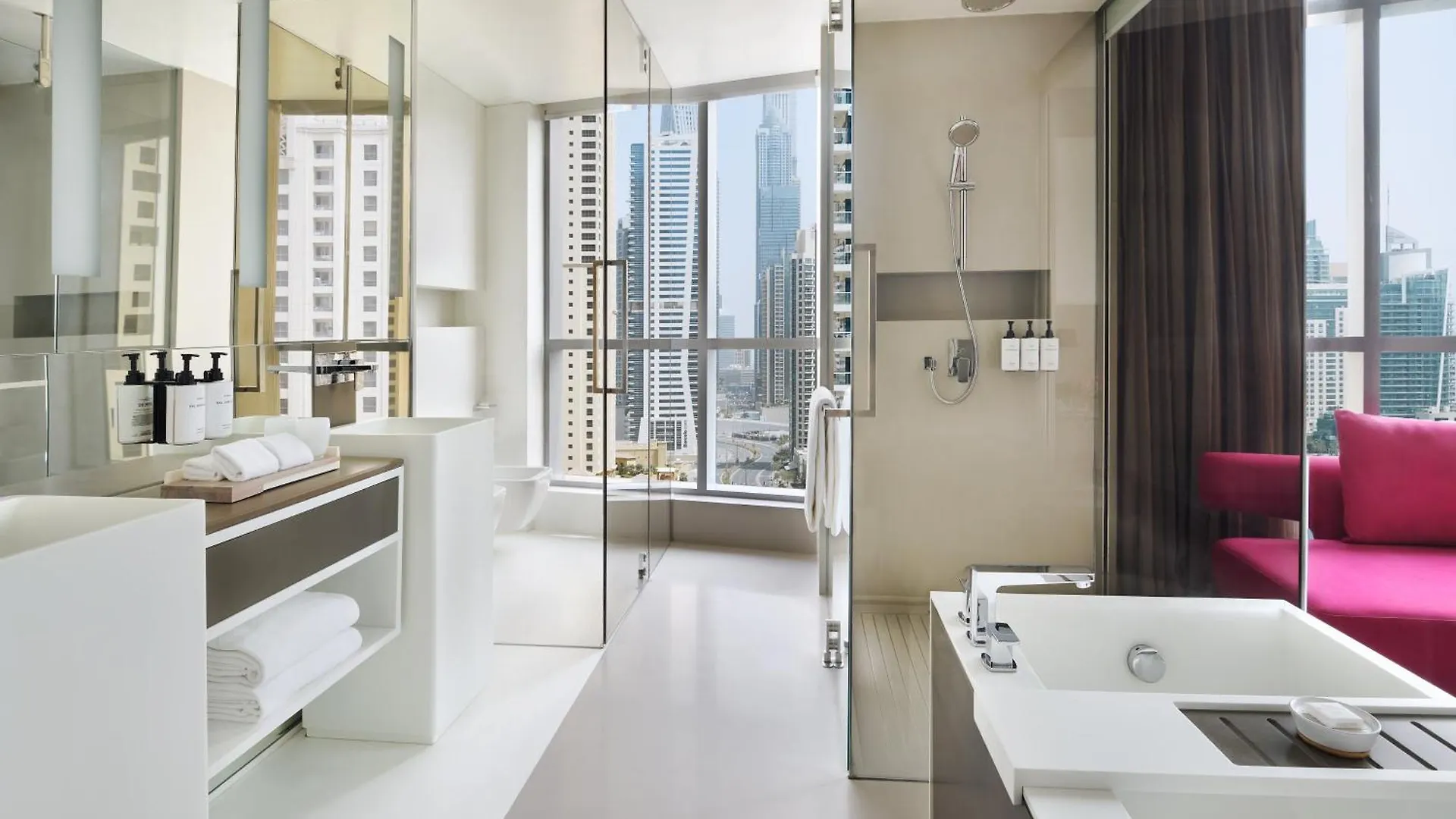 Intercontinental Dubai Marina By Ihg Hotel